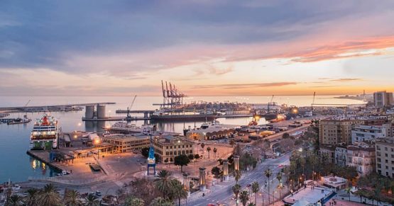 El Port de Màlaga: un centre de comerç i turisme